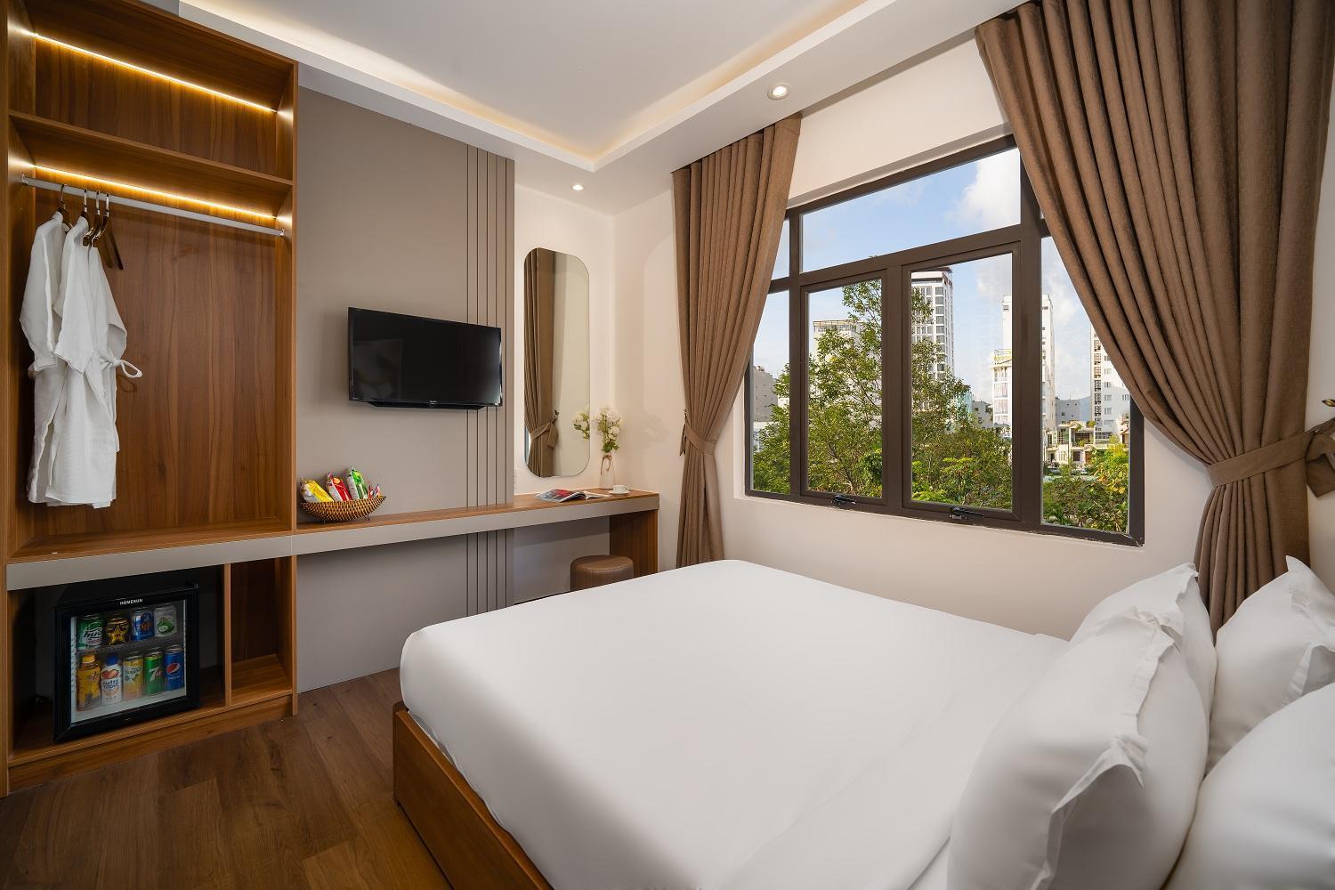 Duong Gia Hotel Dn By - Bay Luxury Đà Nẵng Exterior foto